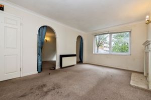 Lounge- click for photo gallery